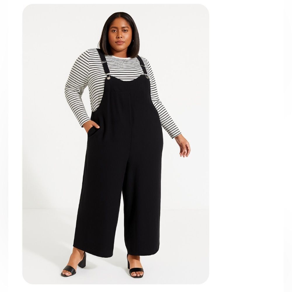 Soncy Black Jumpsuit with Suspenders Size 2 (Soncy size) Equals Size 18 - 20 NWT